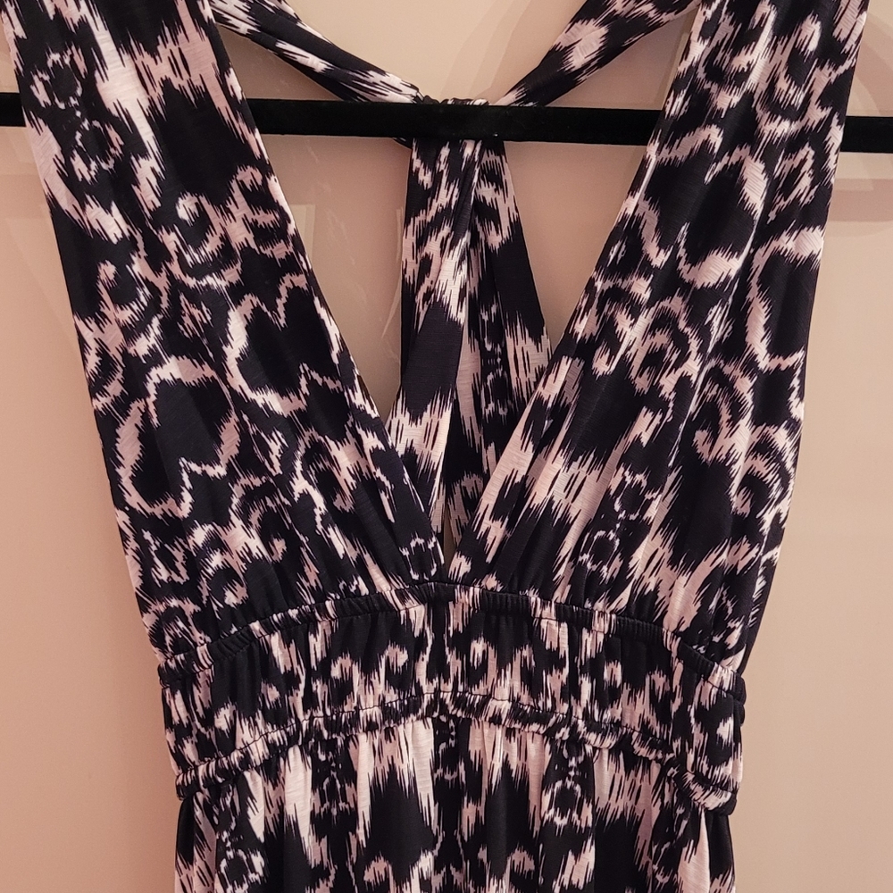 1 Maxi Dress π - Picture 2 of 4